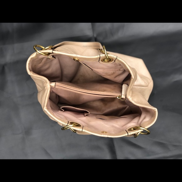 Coach No L1173-F18890 pearlized cream - Picture 7 of 10